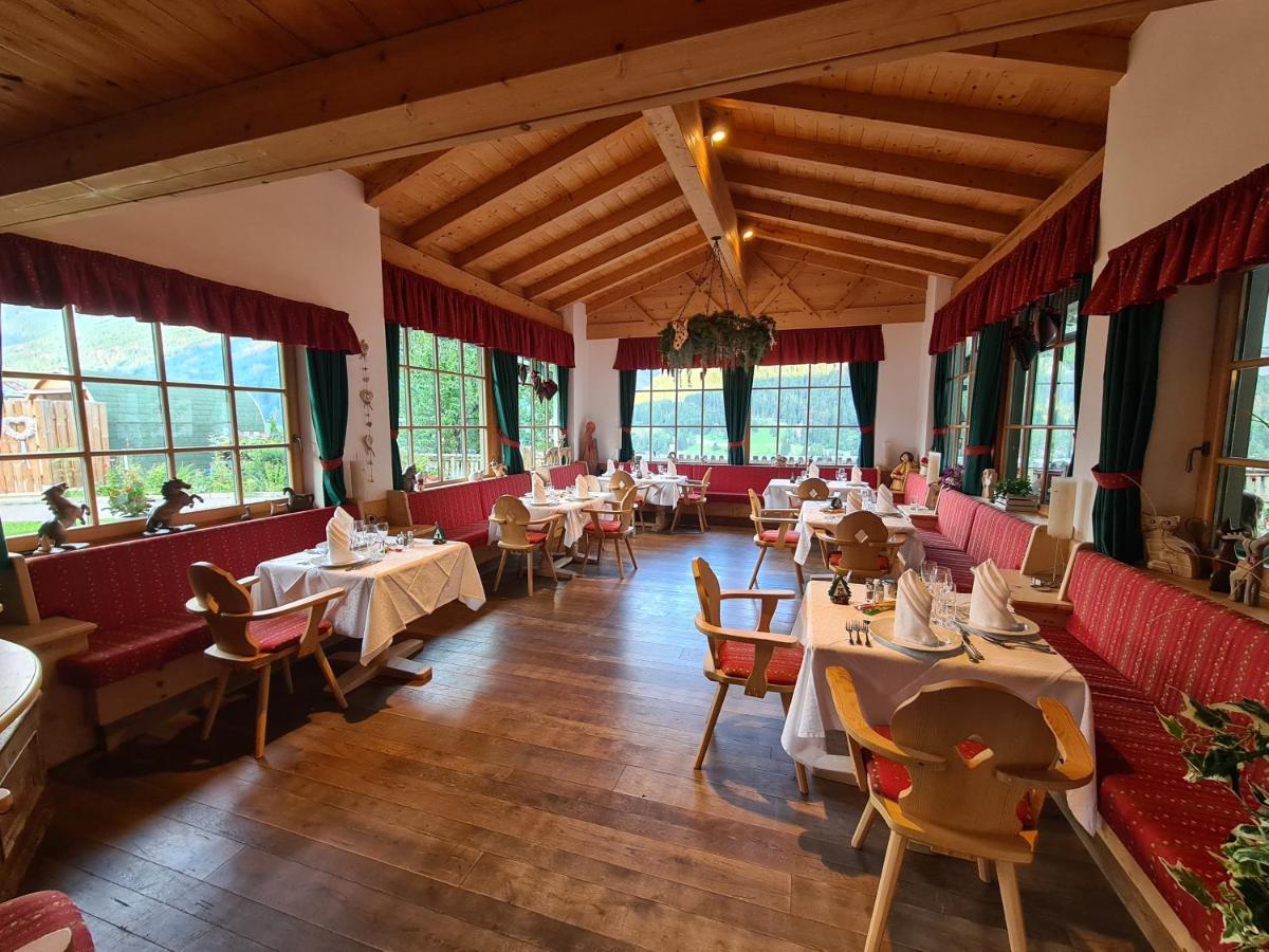 Hotel Piedibosco モエナ エクステリア 写真